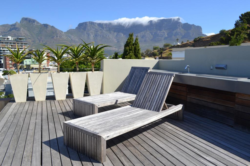 My Travelution - Travel Club - De Waterkant Cottages - 90 Waterkant Street