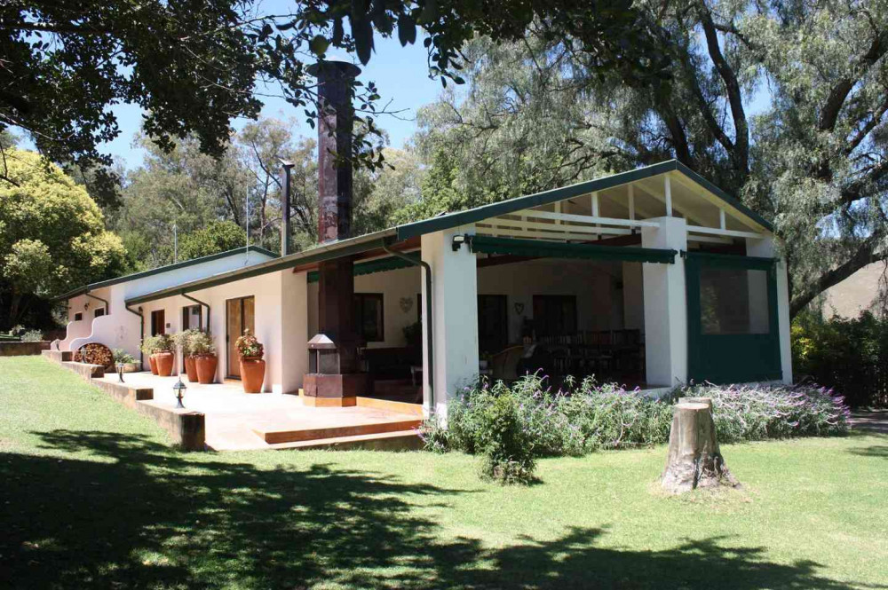 My Travelution - Travel Club - The Red Barn Dullstroom
