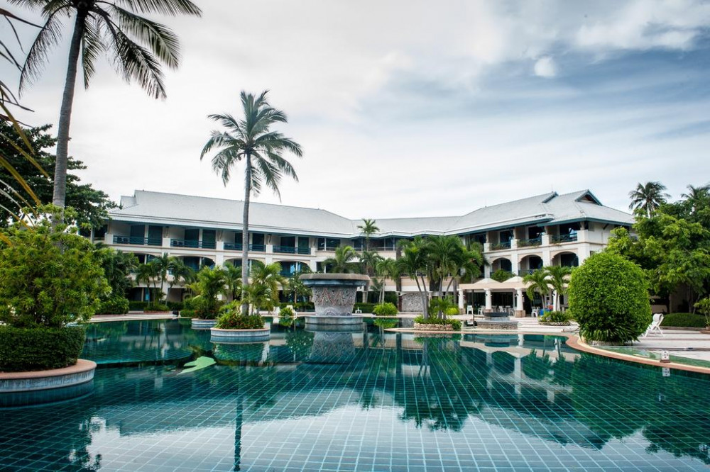 My Travelution - Travel Club - Phi Phi Island Cabana Hotel