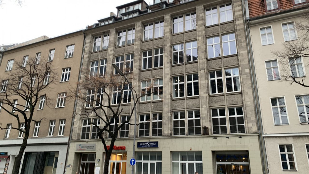 My Travelution - Travel Club - LebensQuelle am Checkpoint Charlie