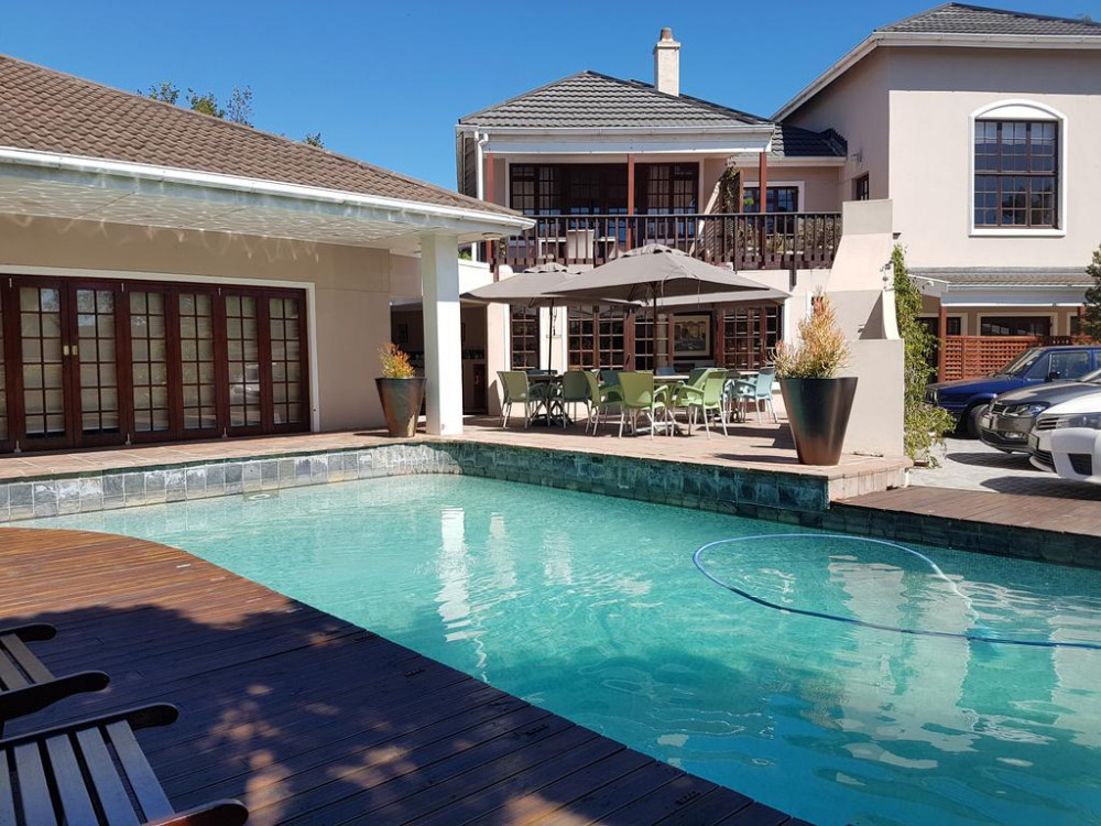 My Travelution - Travel Club - Sir Roys Guest House