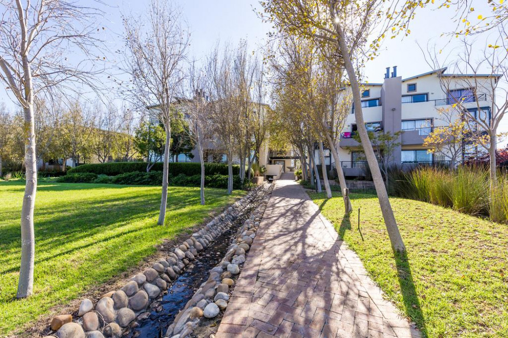 My Travelution - Travel Club - Somerset Links Business Apartment II