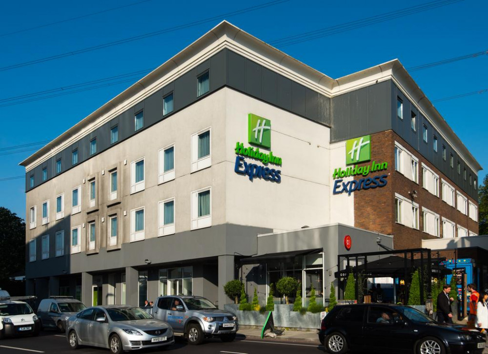 My Travelution - Travel Club - Holiday inn Express Wimbledon South