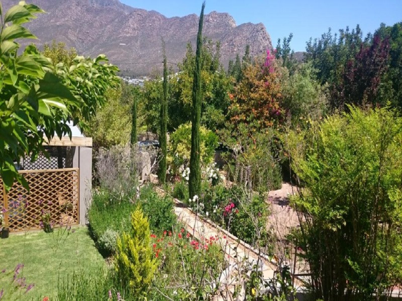 My Travelution - Travel Club - Abigails Garden Cottage