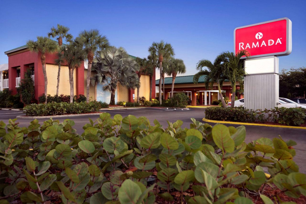 My Travelution - Travel Club - Ramada Naples