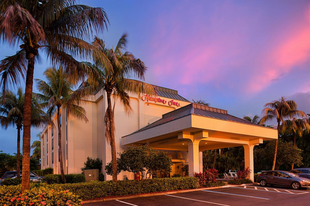 My Travelution - Travel Club - Hampton Inn Naples-Central