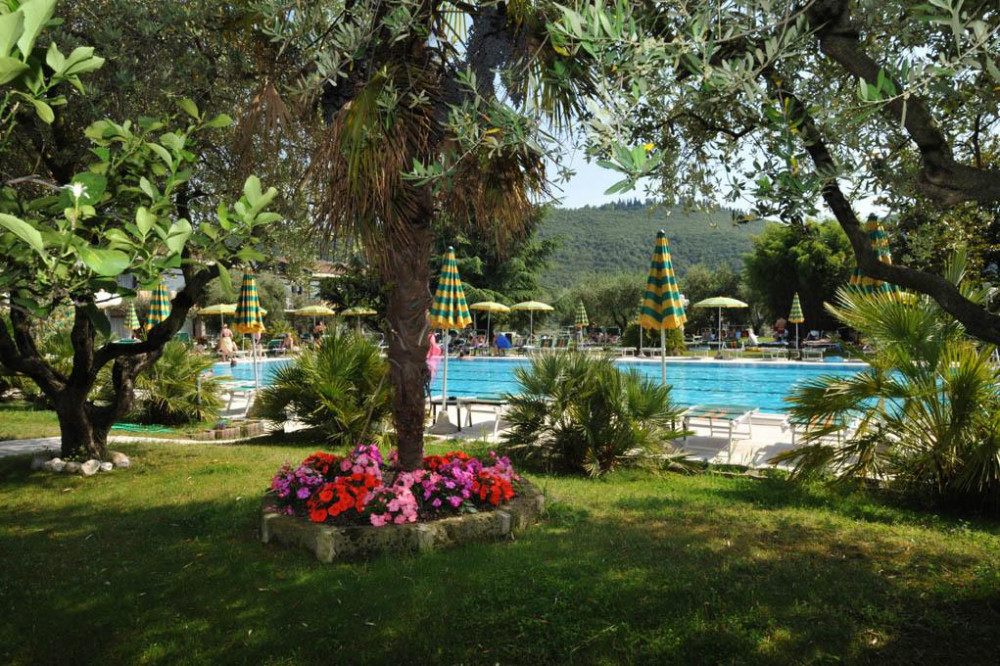 My Travelution - Travel Club - Oasis Park Hotel