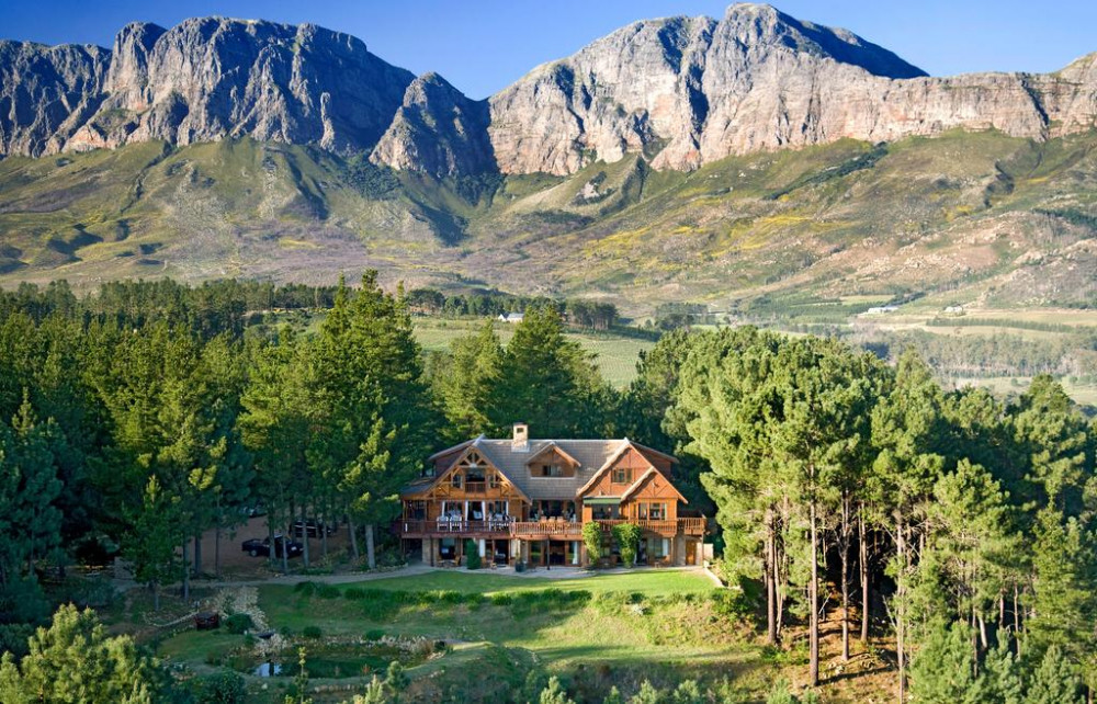My Travelution - Travel Club - Lalapanzi Lodge