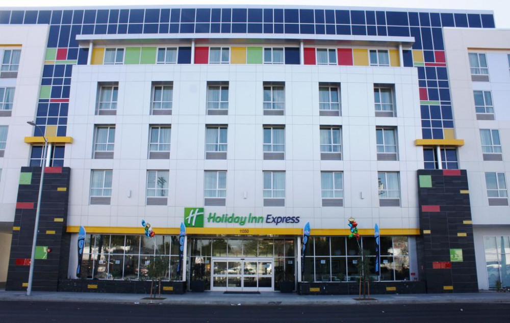 My Travelution - Travel Club - Holiday Inn Express North Hollywood - Burbank Area