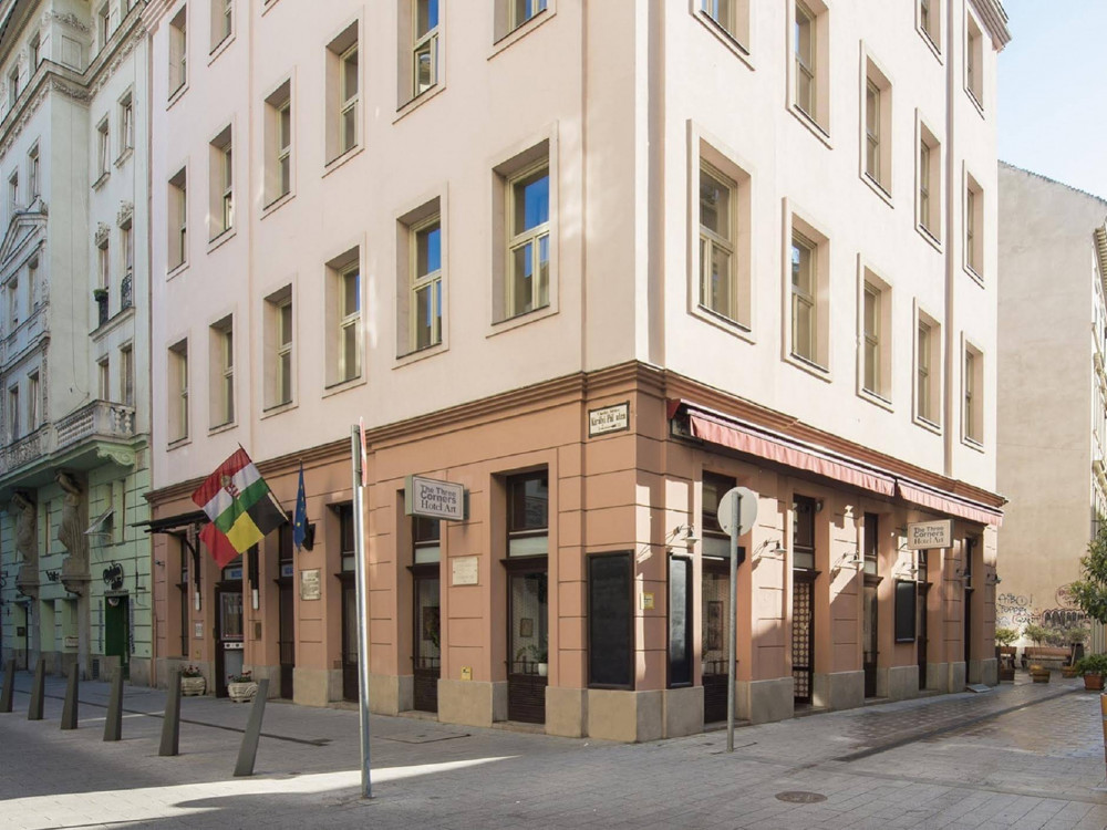 My Travelution - Travel Club - The Three Corners Hotel