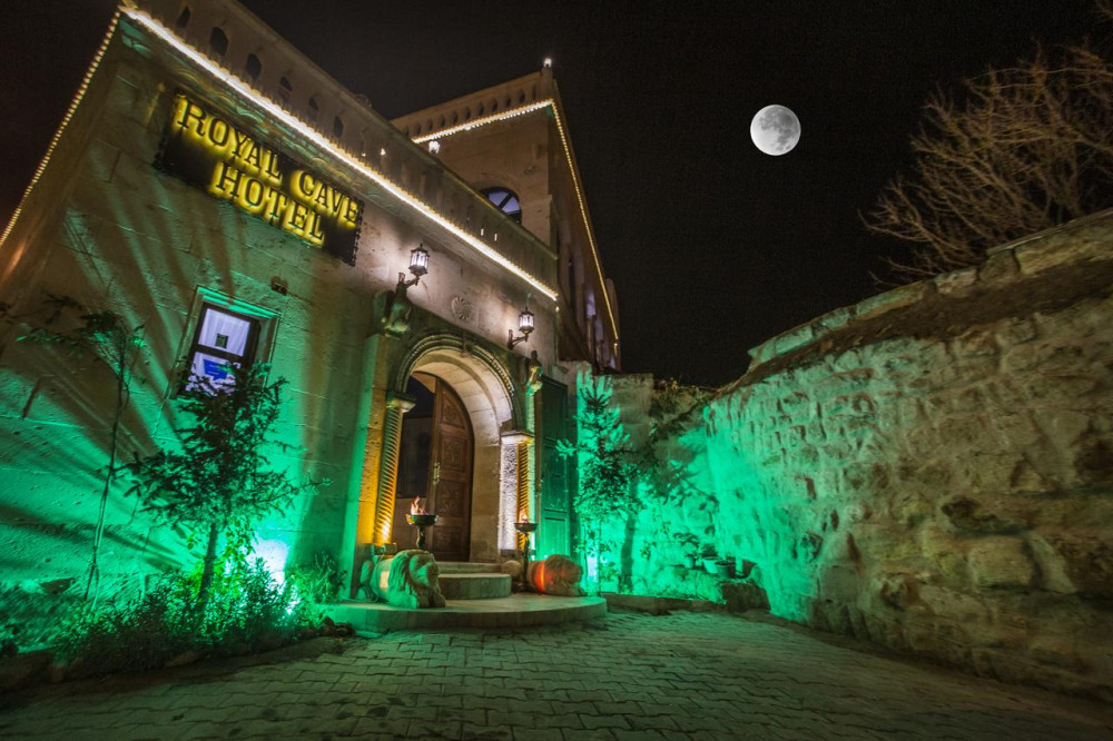 My Travelution - Travel Club - Royal Cave Hotel