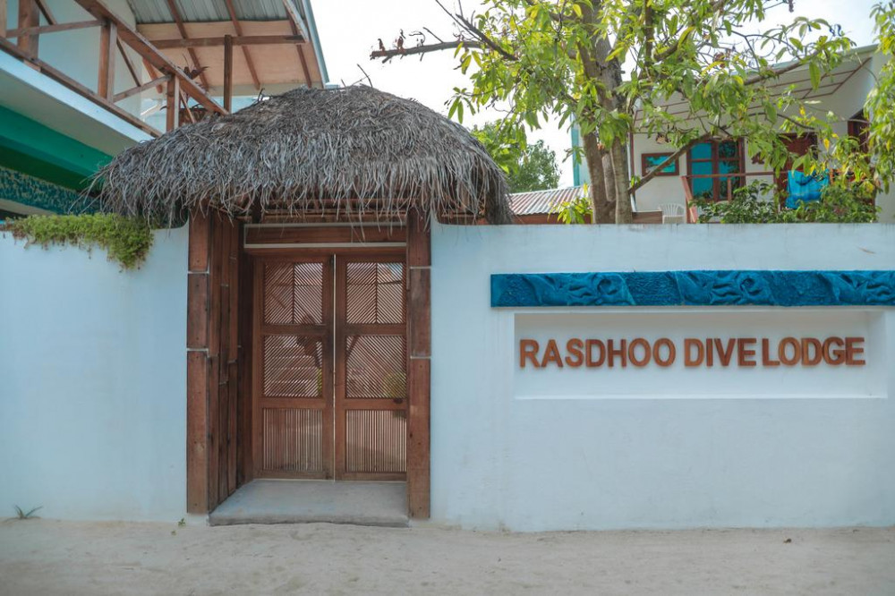 My Travelution - Travel Club - Rasdhoo Dive Lodge