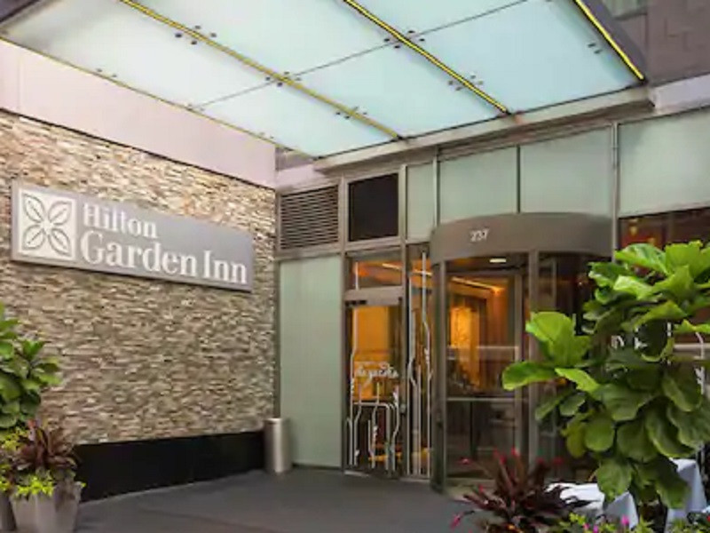My Travelution - Travel Club - Hilton Garden Inn New York/Central Park South-Midtown West