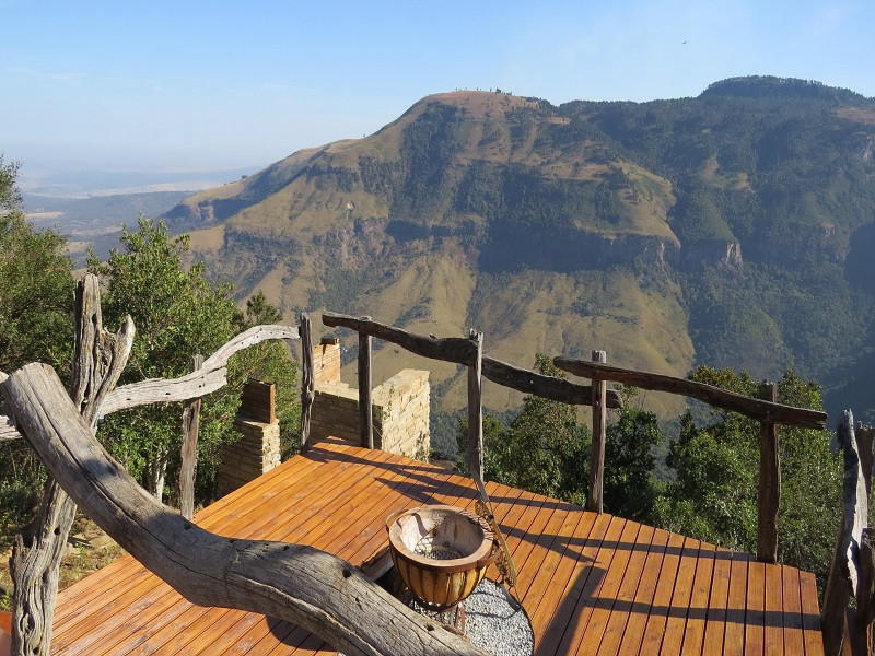 My Travelution - Travel Club - The Edge Mountain Retreat - kudu shack cottage