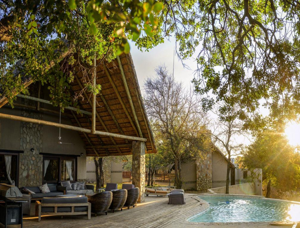 My Travelution - Travel Club - Leopard's Lair Bush Lodge
