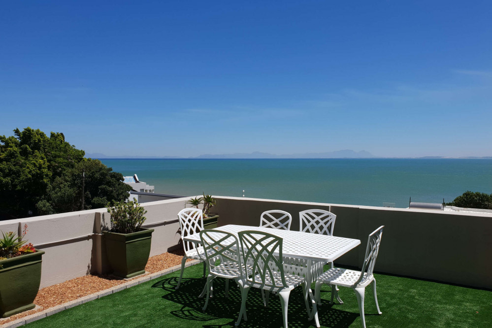 My Travelution - Travel Club - Gordons Bay Stay - Linga Longa