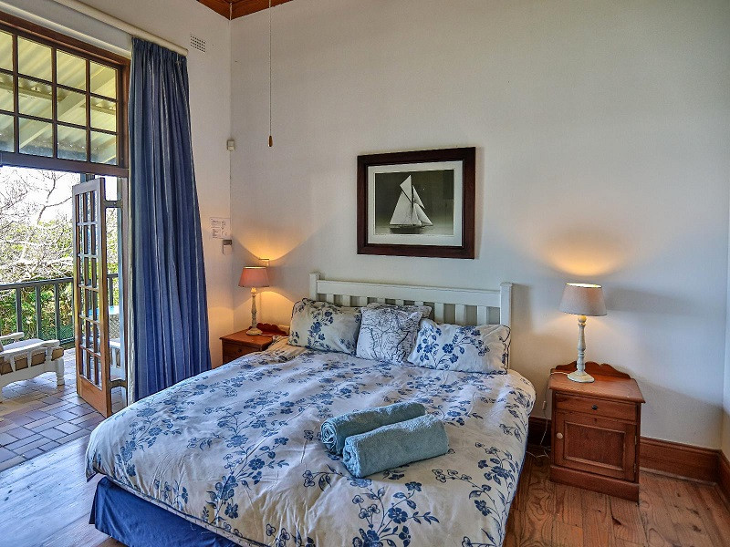 My Travelution - Travel Club - LoveLea Holiday homes-Glenance Beach Cottage