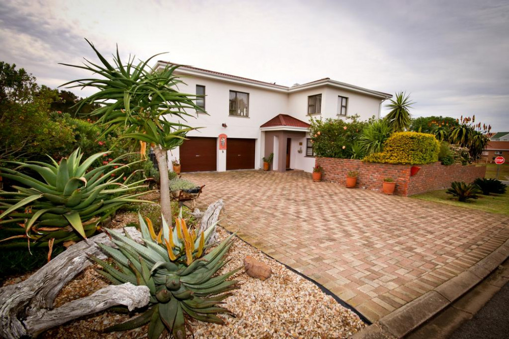 My Travelution - Travel Club - Rest Assured Stilbaai
