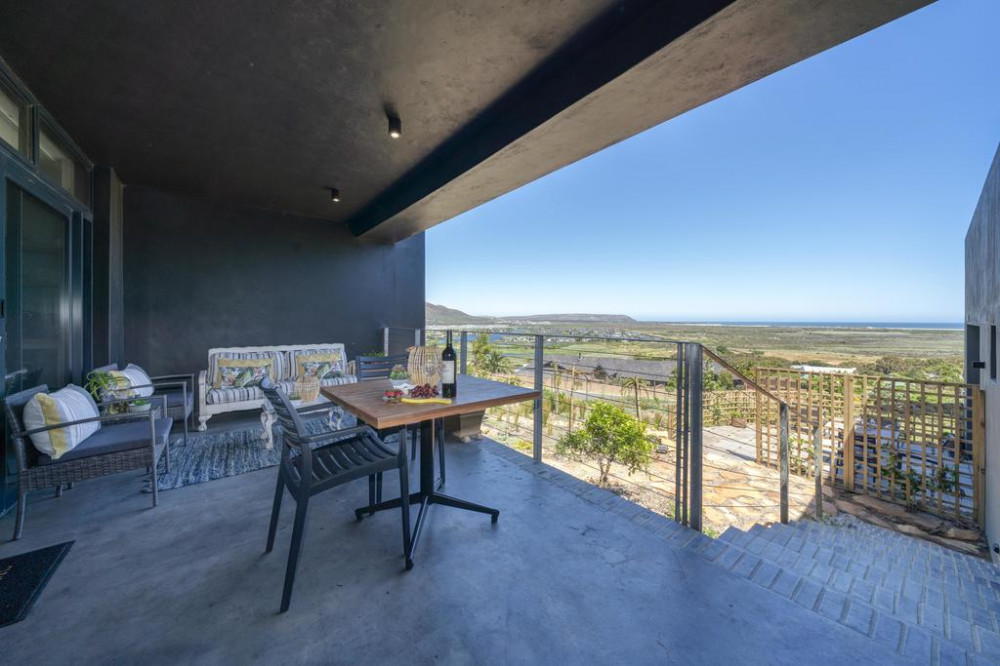 My Travelution - Travel Club - 365 Sunset Self Catering Apartments - Studio
