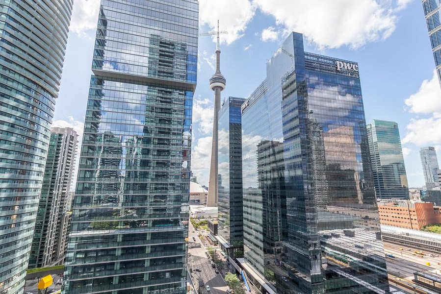 My Travelution - Travel Club - Simply Comfort. Maple Leaf Square