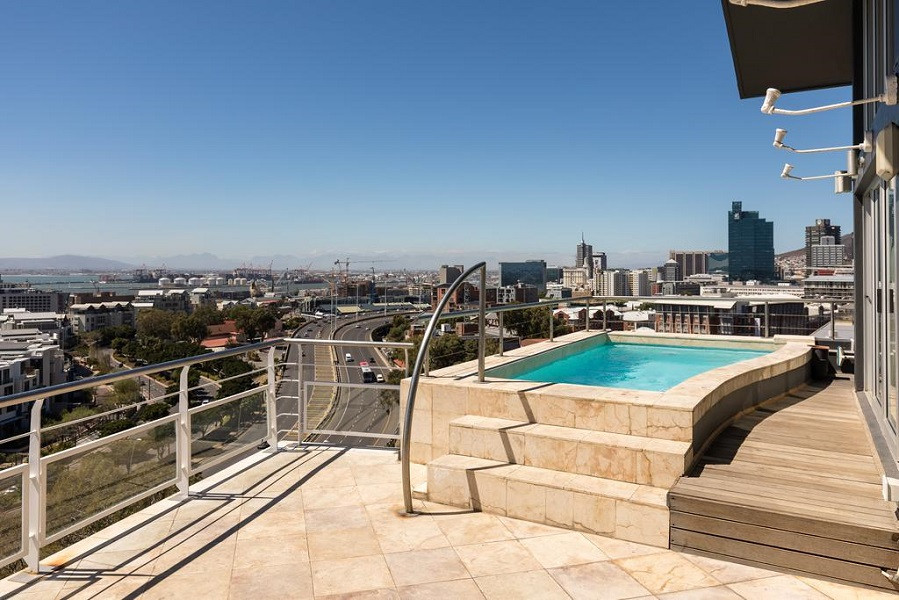 My Travelution - Travel Club - The Cape Castle Waterfront Penthouse and Cottage
