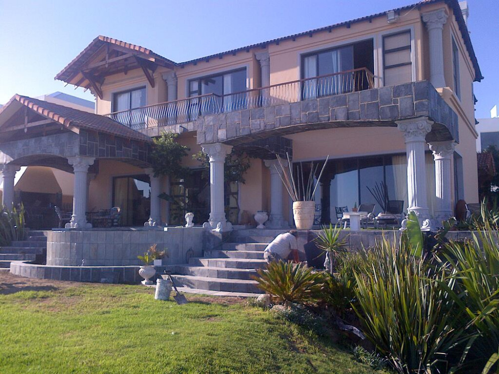 My Travelution - Travel Club - Beachfront House