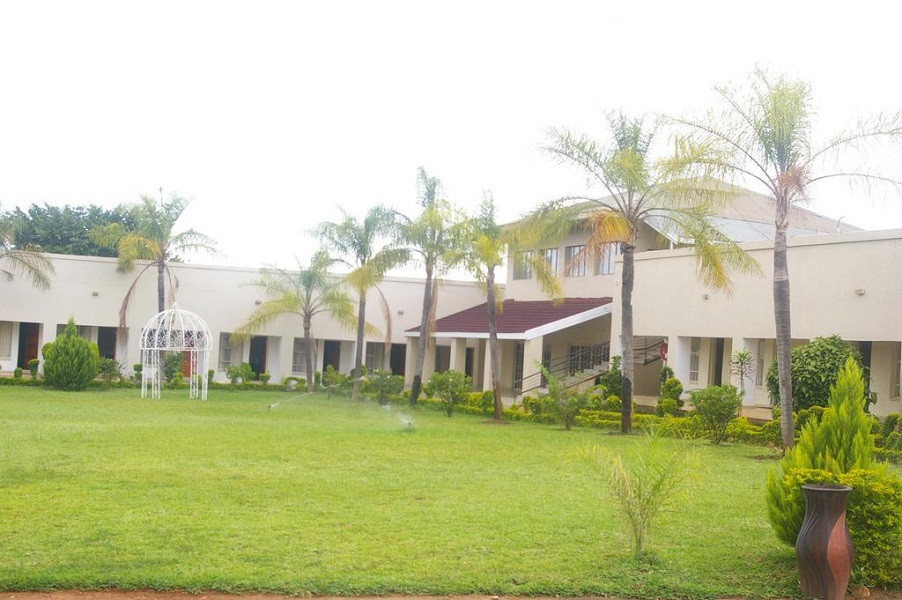 My Travelution - Travel Club - Naledzi Lodge