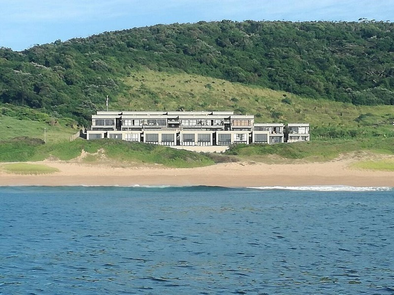 My Travelution - Travel Club - Contemporary sea facing apartment