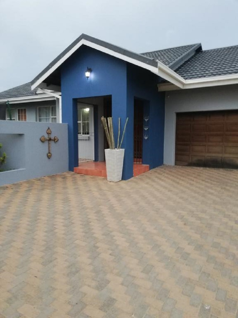 My Travelution - Travel Club - Platberg Self-catering