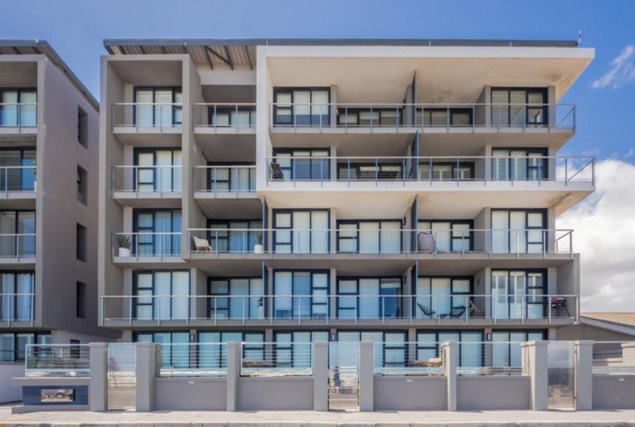 My Travelution - Travel Club - Seacrest Luxury Beachfront Apartment