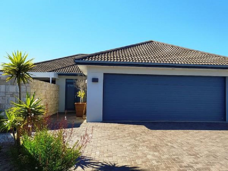My Travelution - Travel Club - Langebaan Holiday Homes- 5th on Kelkiewyn Langebaan