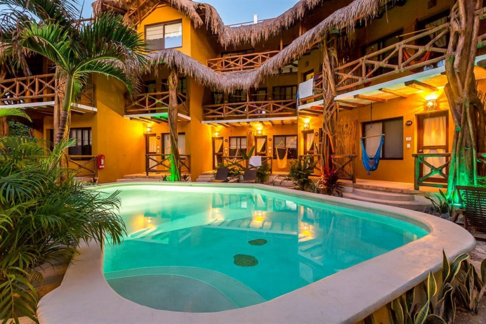 My Travelution - Travel Club - Holbox Dream beach front hotel