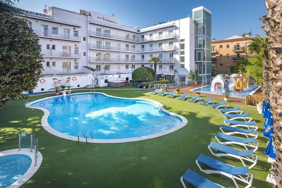 My Travelution - Travel Club - GHT Balmes - Apartaments & Splash