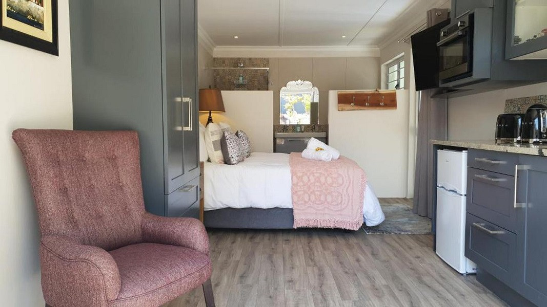 My Travelution - Travel Club - The Paper Fig House-Apartment G
