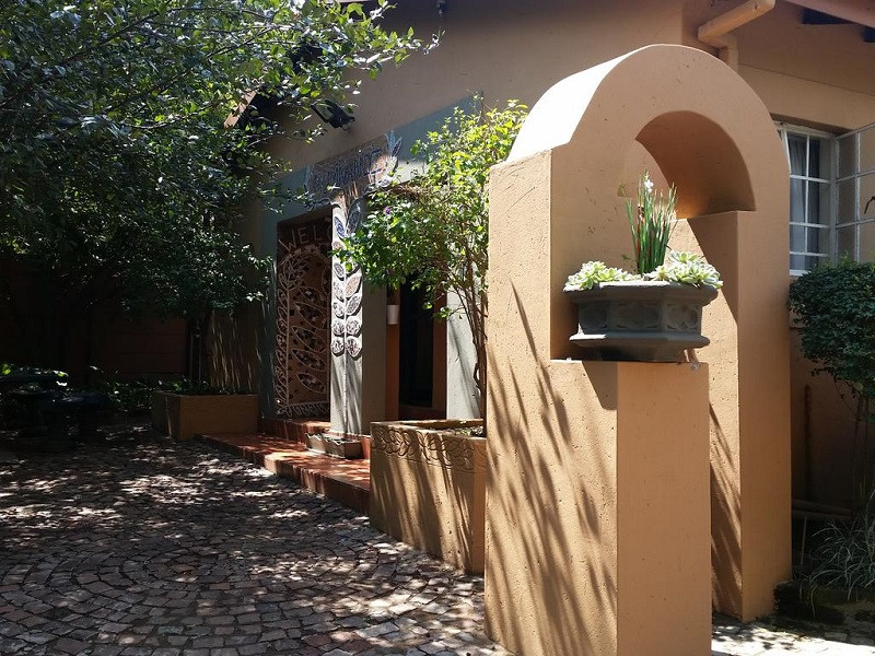 My Travelution - Travel Club - Izimbali Lodge and Restaurant