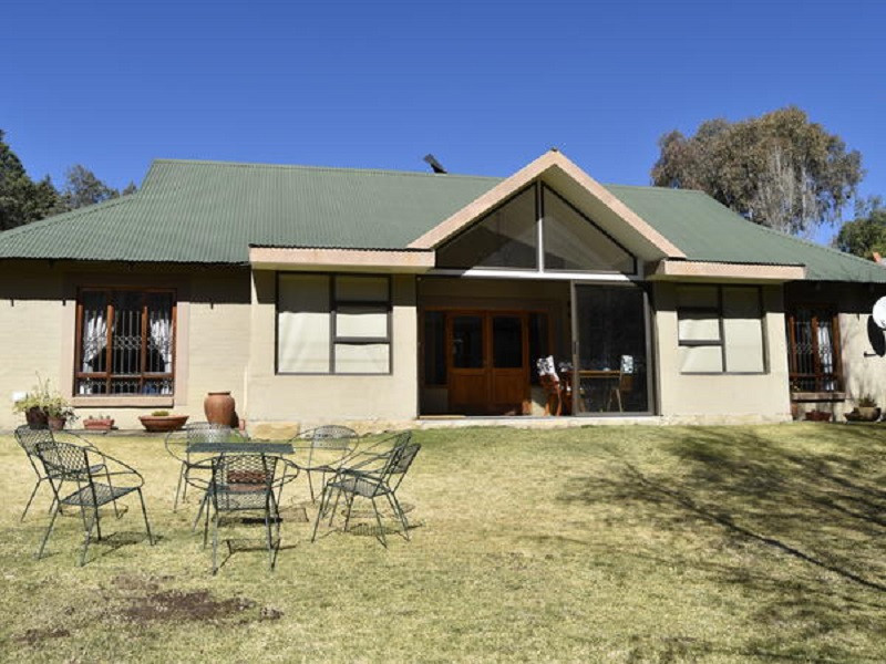 My Travelution - Travel Club - Clarens Accommodation Bookings- Le Roux Cottage