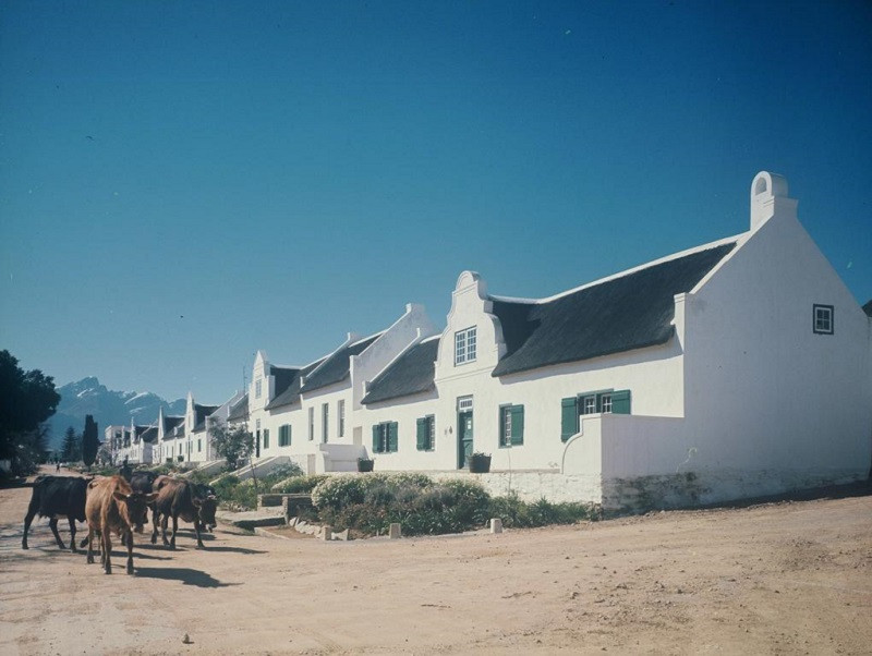 My Travelution - Travel Club - Tulbagh Country Guest House - Cape Dutch Quarters