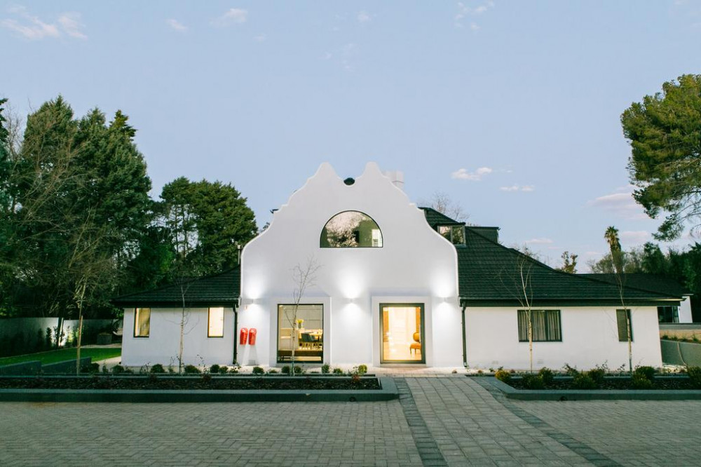My Travelution - Travel Club - 30 on Whites Guesthouse