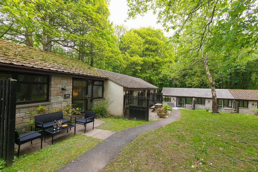 My Travelution - Travel Club - Cosy Woodland Home