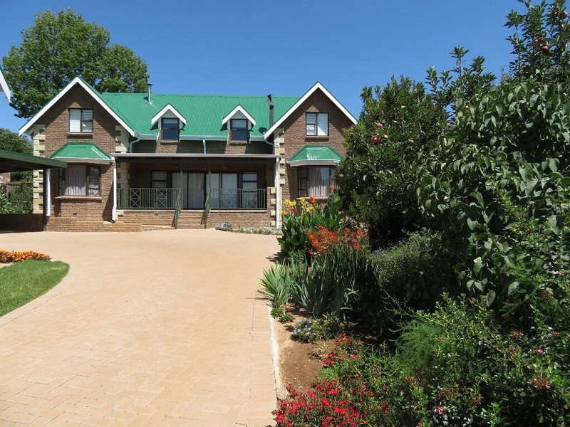 My Travelution - Travel Club - Clarens Mountain Sage House