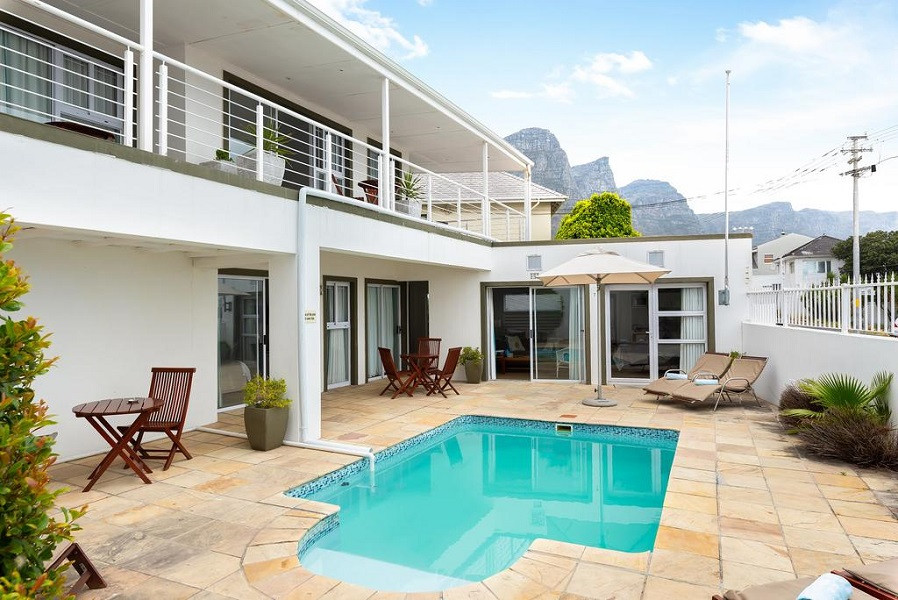 My Travelution - Travel Club - 61 On Camps Bay Guesthouse