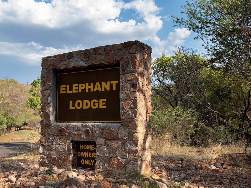 My Travelution - Travel Club - Mabalingwe Elephant Lodge 267-7 & 267-8