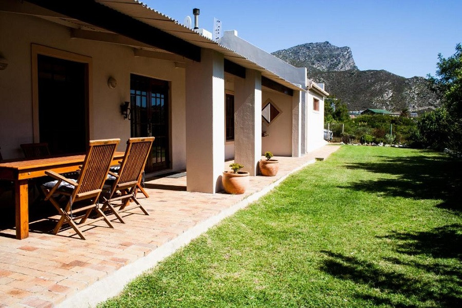 My Travelution - Travel Club - Hilton House