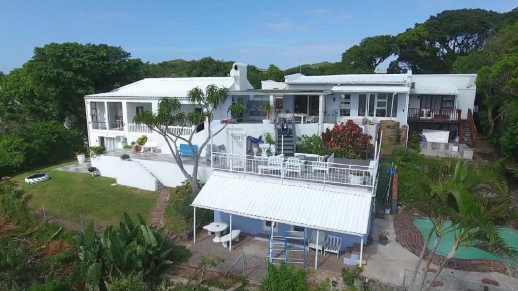 My Travelution - Travel Club - Blue's Guest House -East London