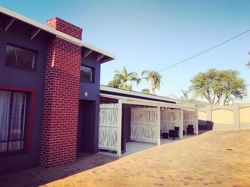 My Travelution - Travel Club - The Red Chimney Guesthouse