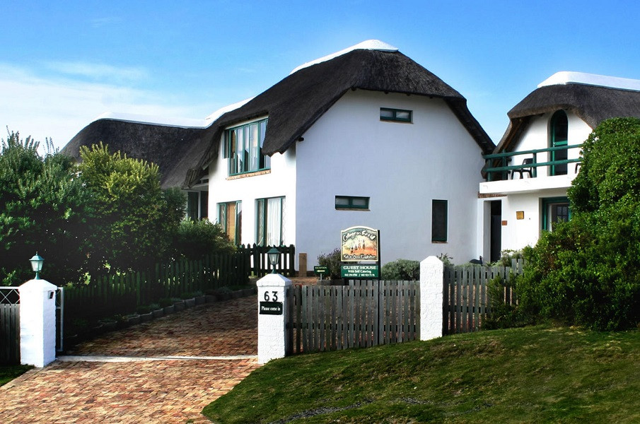 My Travelution - Travel Club - Cottage on the Hill-The Owl House
