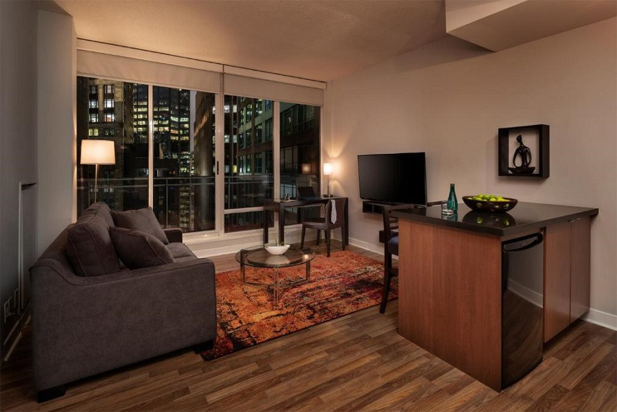 My Travelution - Travel Club - Executive Hotel Cosmopolitan Toronto