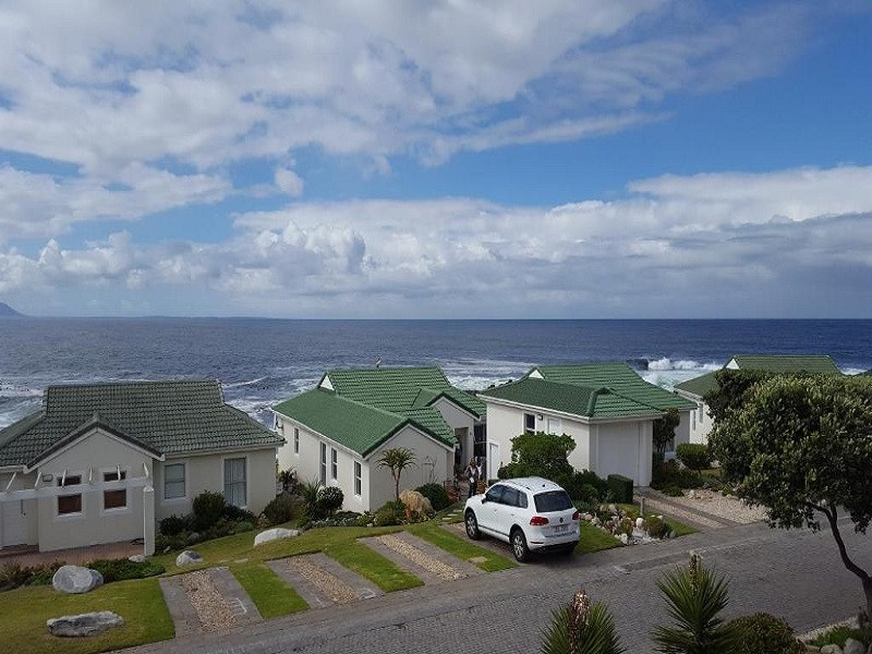 My Travelution - Travel Club - Whale View Self Catering Apartment