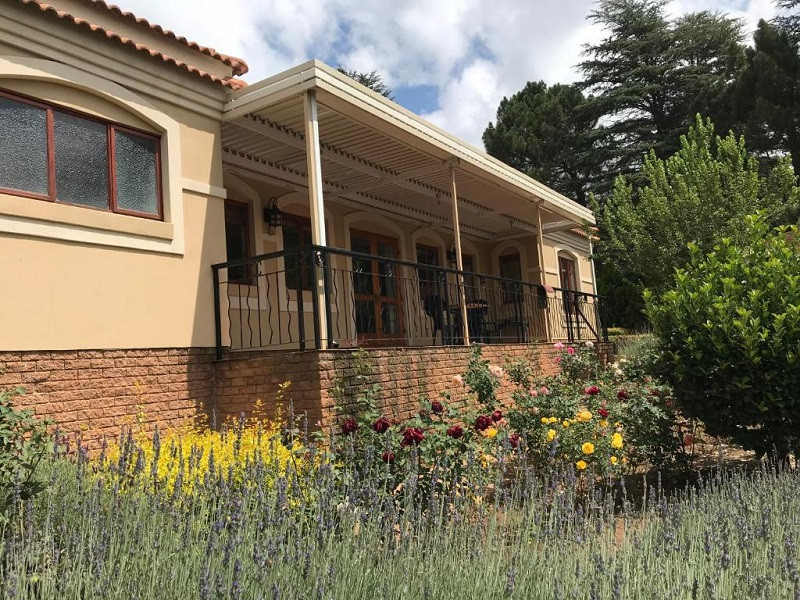My Travelution - Travel Club - Clarens Butterfly Villa
