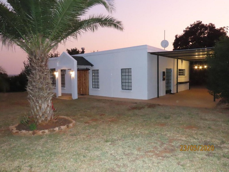 My Travelution - Travel Club - Landor Stud Farm Cottage